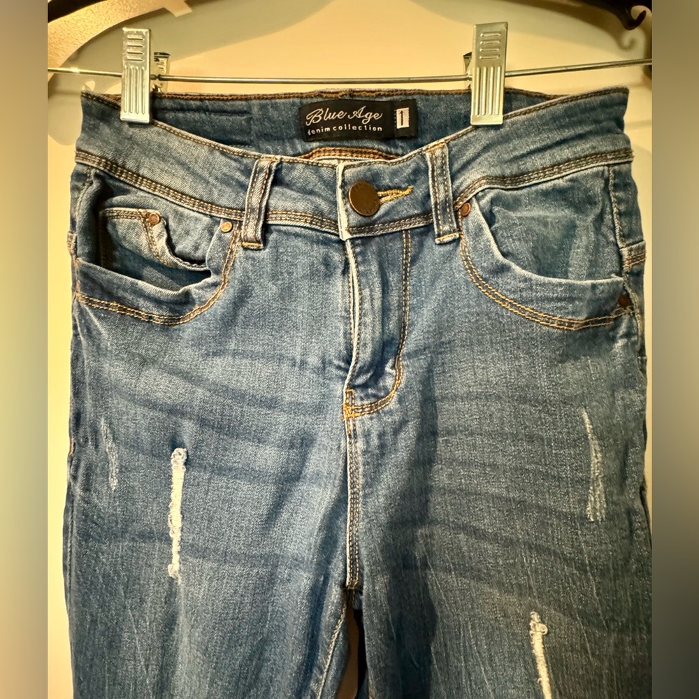 Frayed Hem Distressed Blue Women's Jeans - Women’s Size 1 - Picture 3 of 3